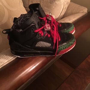 Jordan Spizike Black Varsity Red